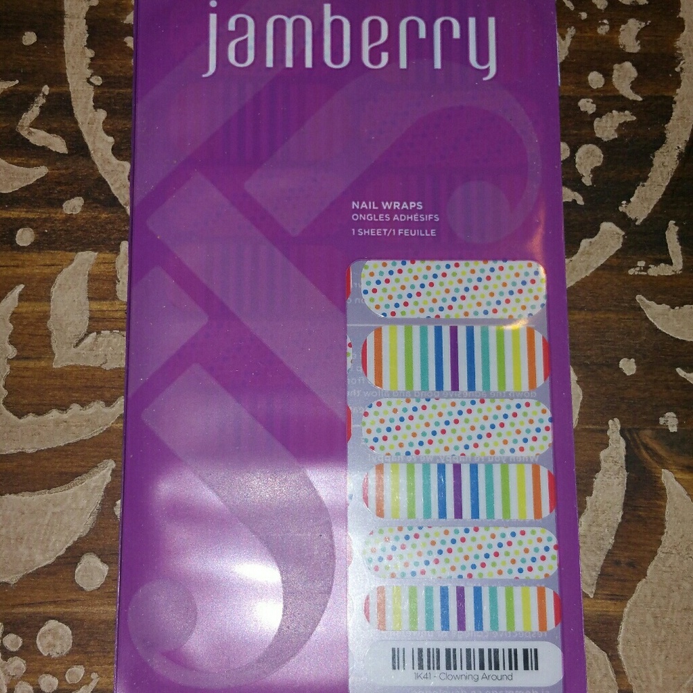 NEW Jamberry Nail Wraps Clowning Around